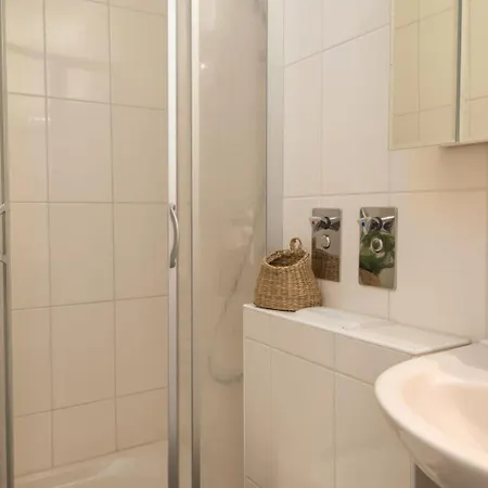 B410 By Interhome *